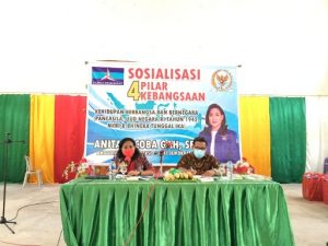 Politisi Demokrat Anita Gah Sosialisasikan 4 Pilar Kebangsaan Bagi Masyarakat Desa Raknamo